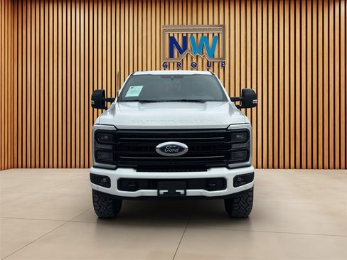 Used 2026 Ford F350 Platinum w/ Tremor Off-Road Package AWD/4WD image 2
