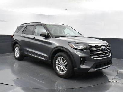New 2025 Ford Explorer Active w/ Active Comfort Package