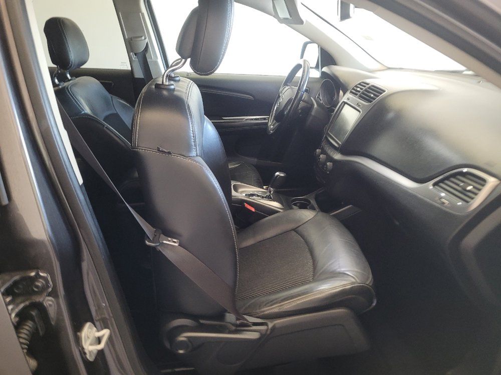 Used 2019 Dodge Journey Crossroad FWD image 21