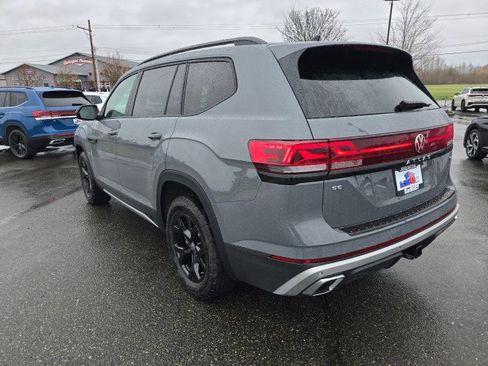 New 2026 Volkswagen Atlas Peak Edition AWD/4WD image 5