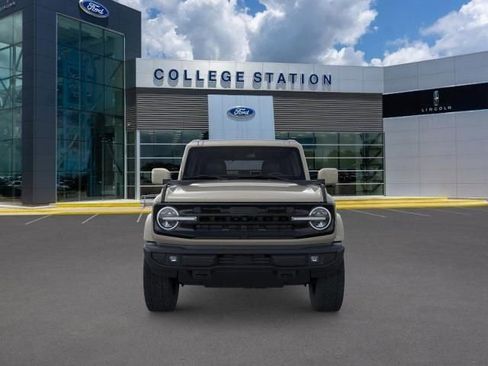 New 2025 Ford Bronco Outer Banks image 6
