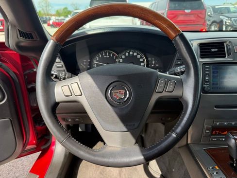 Used 2005 Cadillac XLR image 20