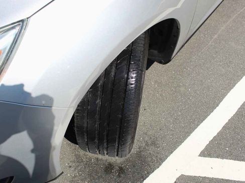 Used 2018 Ford Focus SE image 34