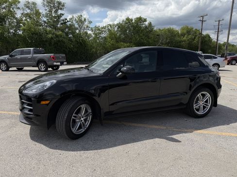 Used 2021 Porsche Macan S AWD/4WD image 11
