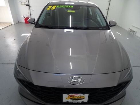 Used 2023 Hyundai Elantra SEL FWD image 21