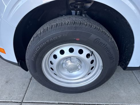 New 2026 Ford Maverick XL image 10