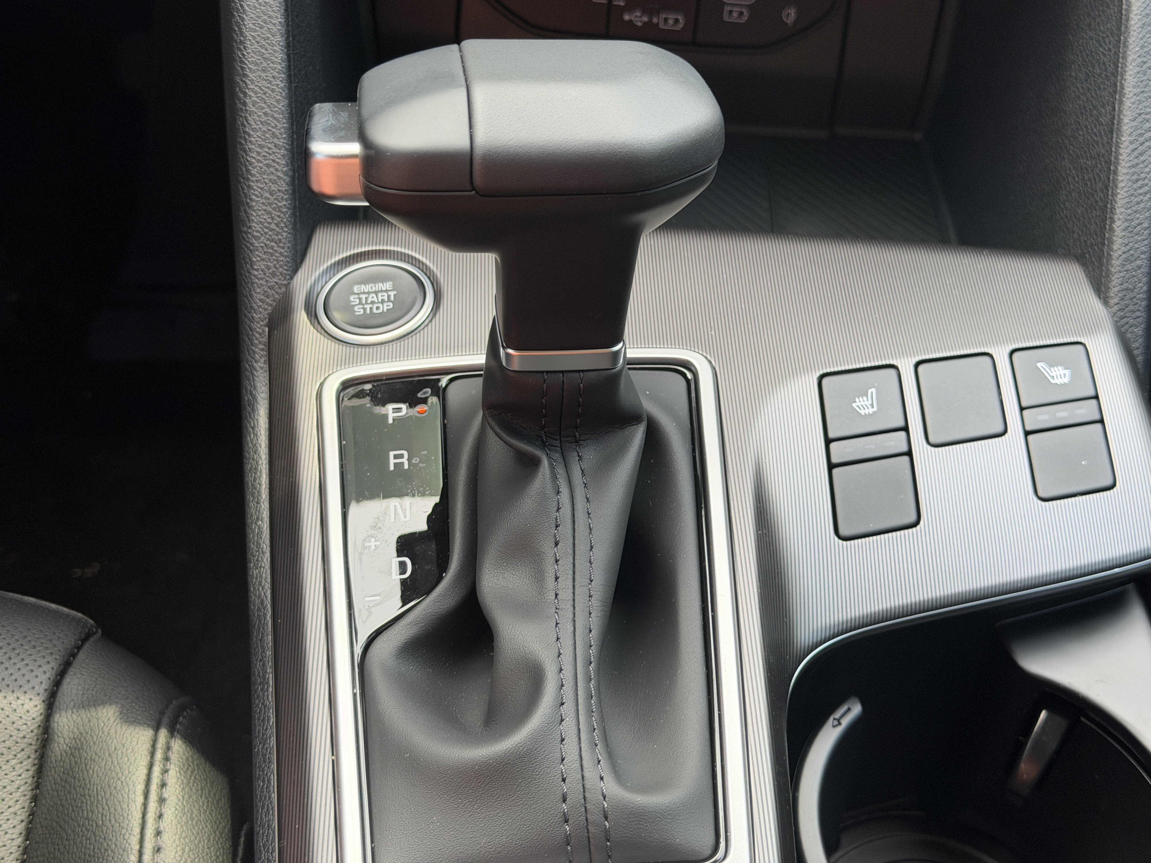 New 2026 Kia Sportage SX FWD image 25