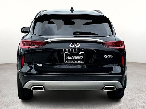 Certified 2025 INFINITI QX50 Luxe image 7
