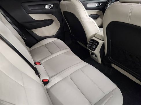 New 2026 Volvo XC40 B5 Plus w/ Protection Package Premier image 32