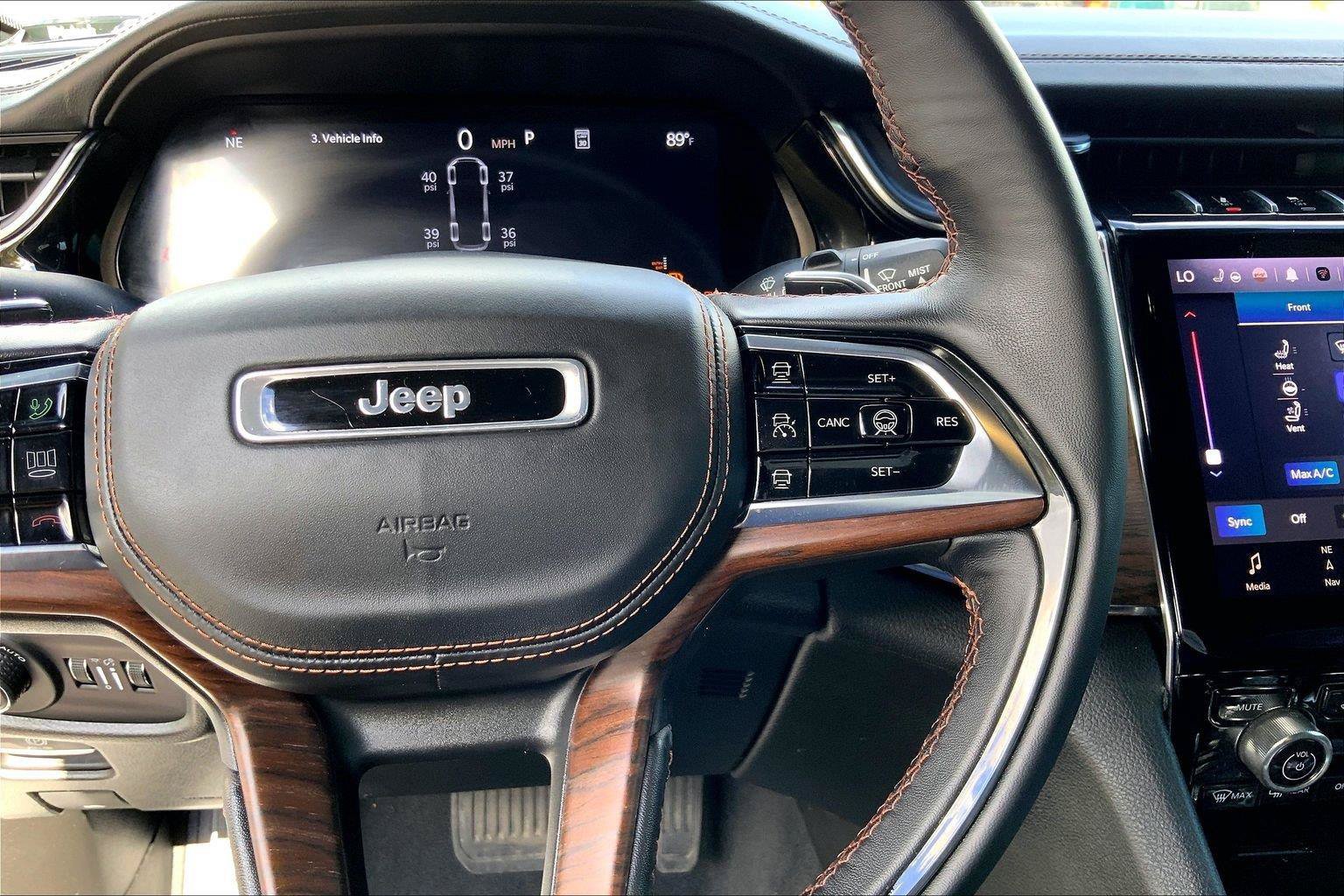 Certified 2024 Jeep Grand Cherokee L Summit w/ High Altitude Package AWD/4WD image 19