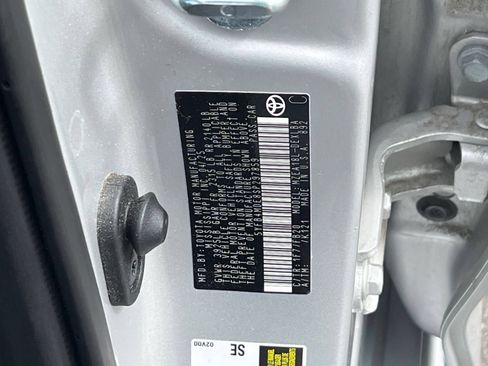 Used 2025 Toyota Corolla LE FWD image 28
