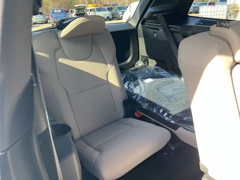 New 2026 Volvo XC90 T8 Plus w/ Protection Package Premier AWD/4WD image 19