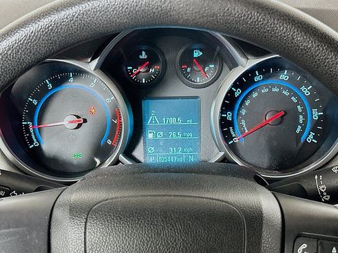 Used 2012 Chevrolet Cruze LS w/ Connectivity Package FWD image 13