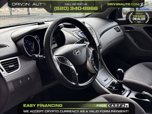 Used 2013 Hyundai Elantra FWD image 11