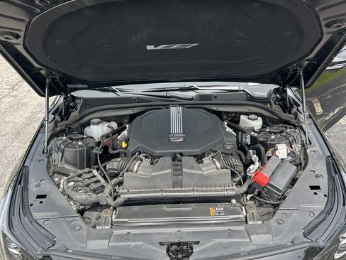 Used 2025 Cadillac CT5 V w/ Technology Package AWD/4WD image 21