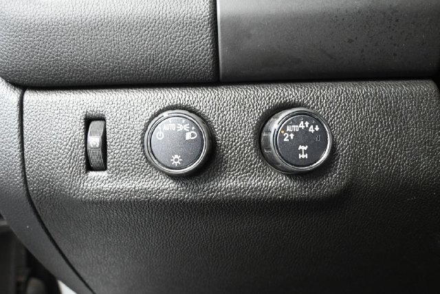 Used 2019 Chevrolet Colorado LT AWD/4WD image 24