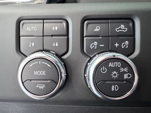 Certified 2022 GMC Sierra 1500 Denali AWD/4WD image 24