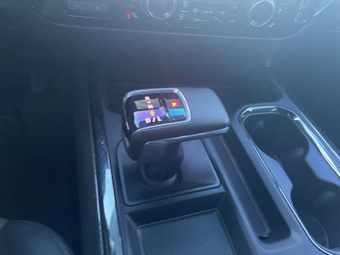 Used 2024 Chevrolet Silverado 1500 ZR2 w/ Technology Package image 19