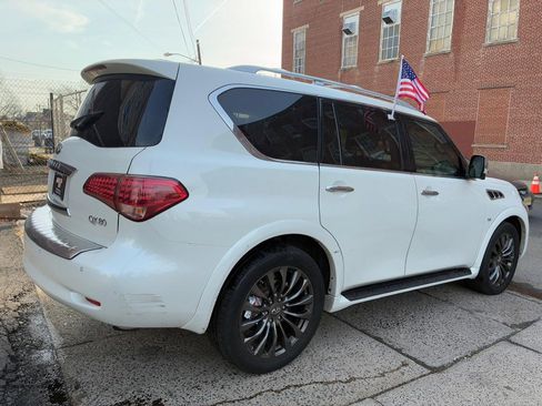 Used 2016 INFINITI QX80 4WD w/ Deluxe Technology Package image 27