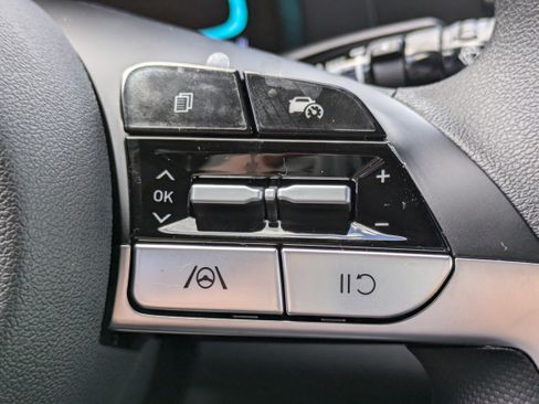 New 2026 Hyundai Elantra Blue image 23