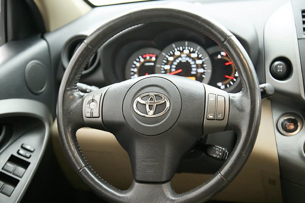 Used 2011 Toyota RAV4 Limited w/ Limited Extra Value Pkg AWD/4WD image 30