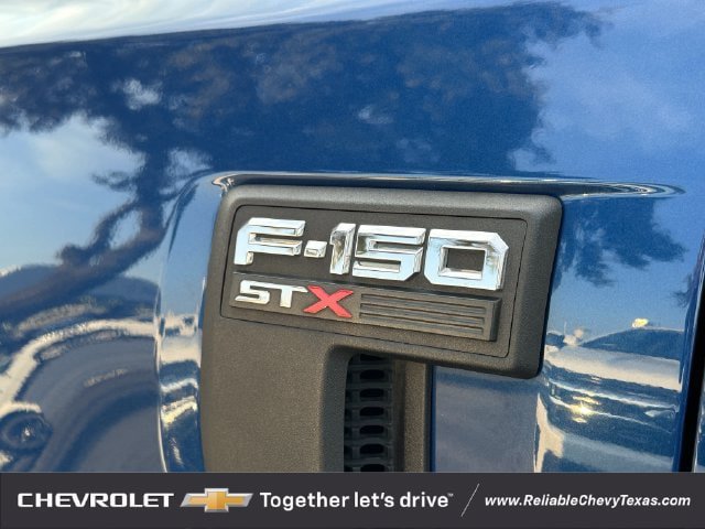 Used 2022 Ford F150 XL w/ STX Appearance Package RWD image 8