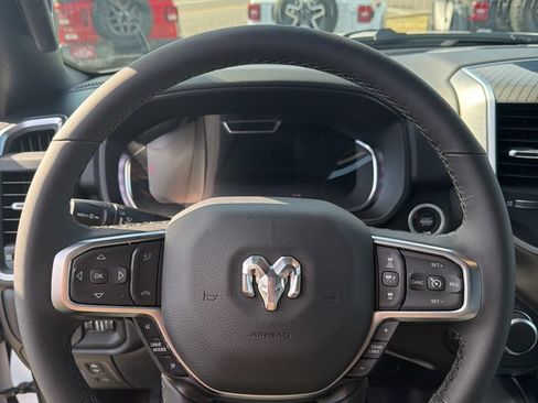 New 2026 RAM 1500 Big Horn AWD/4WD image 37