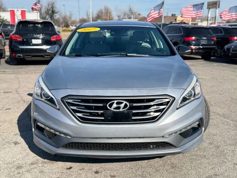 Used 2017 Hyundai Sonata Limited w/ Ultimate Package 04 image 9
