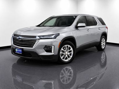 Used 2023 Chevrolet Traverse LS w/ Safety Package