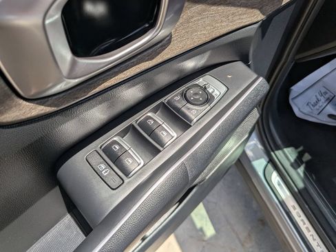 Certified 2023 Kia Sorento EX FWD image 21