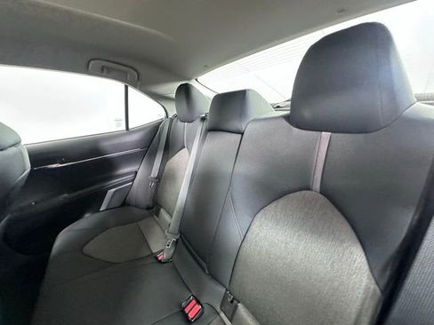 Used 2023 Toyota Camry LE image 15