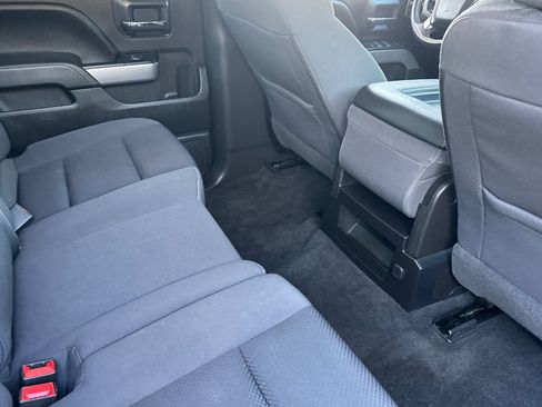 Used 2018 Chevrolet Silverado 1500 LT w/ All Star Edition AWD/4WD image 29