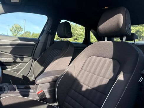 Used 2022 Volkswagen Jetta Sport FWD image 15