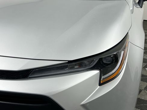 Used 2026 Toyota Corolla LE FWD image 11