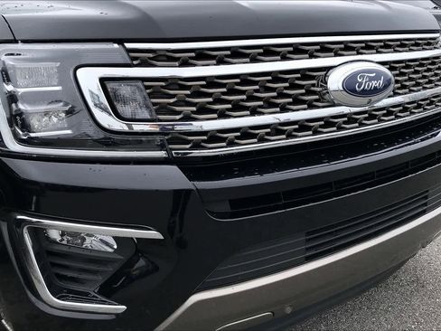 Used 2021 Ford Expedition King Ranch image 30