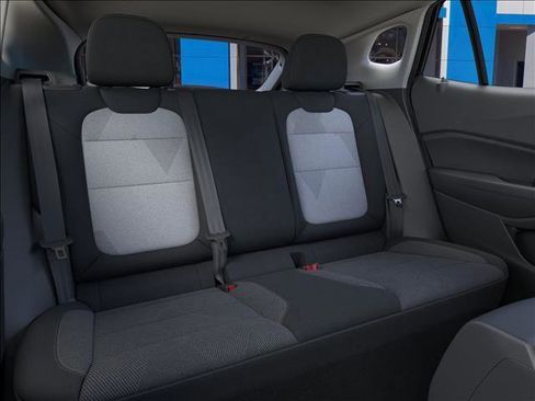 New 2026 Chevrolet Trax LS w/ Driver Confidence Package image 17