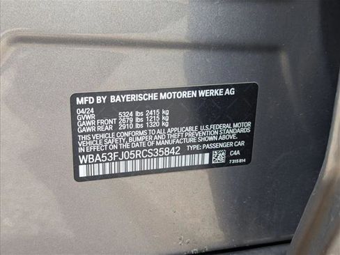 Used 2024 BMW 530i xDrive image 27