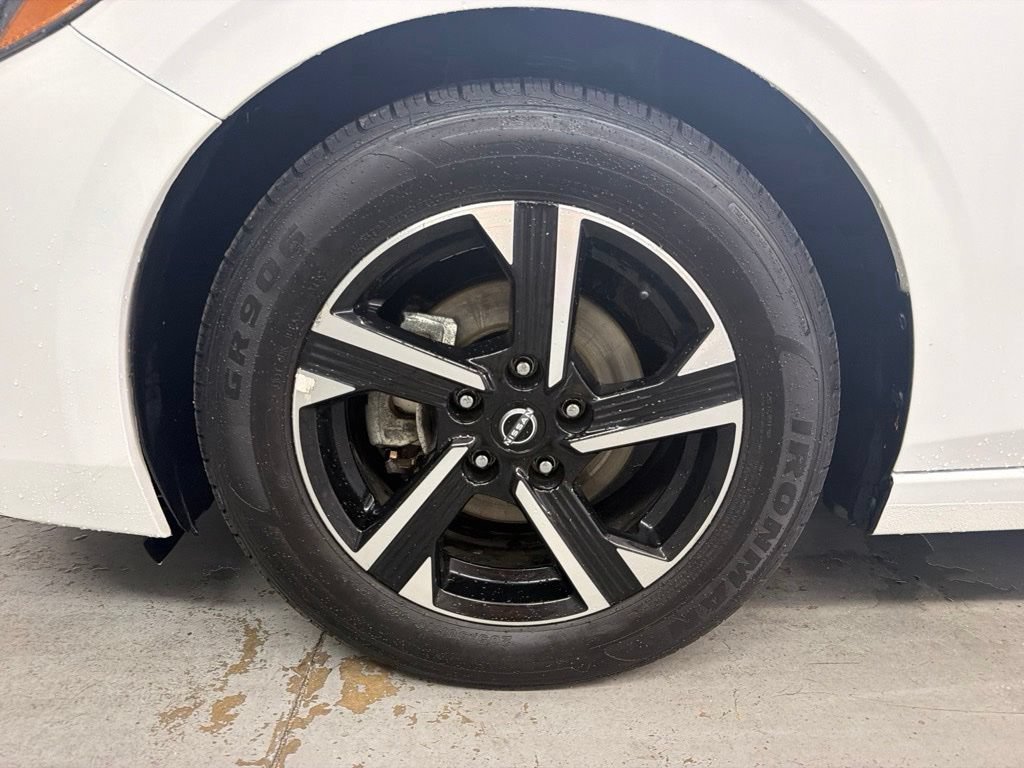 Used 2024 Nissan Sentra SV FWD image 10