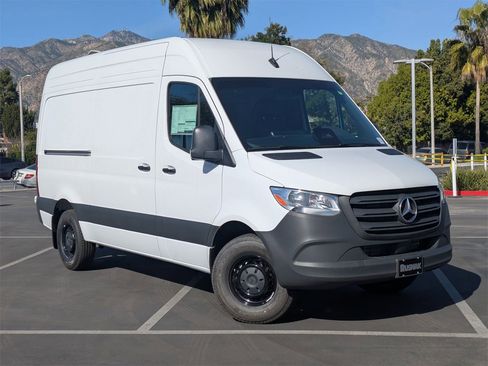 New 2026 Mercedes-Benz Sprinter 2500 image 15