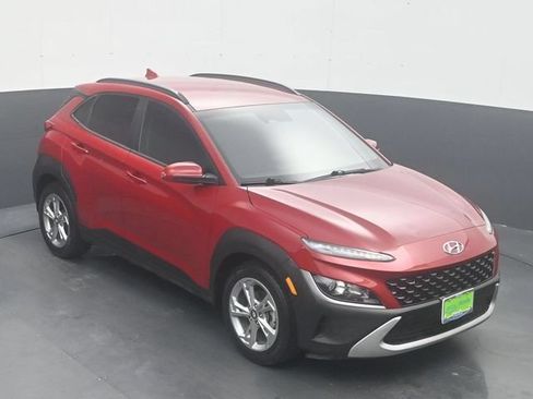 Used 2022 Hyundai Kona SEL FWD image 19