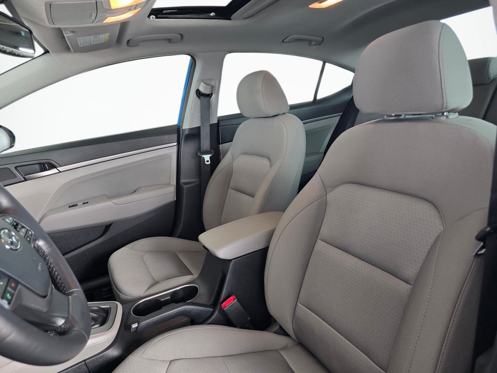 Used 2018 Hyundai Elantra Value Edition w/ Cargo Package FWD image 18
