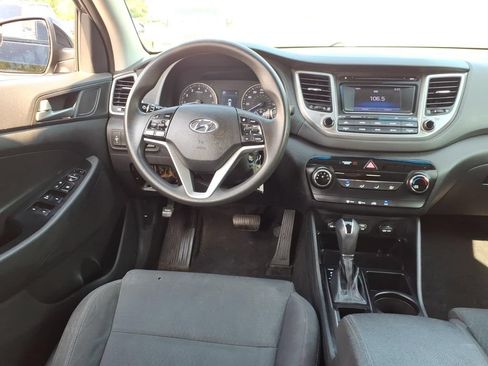 Used 2018 Hyundai Tucson SE w/ Cargo Package FWD image 22