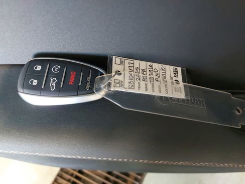 New 2025 Alfa Romeo Tonale w/ Premium Package image 37