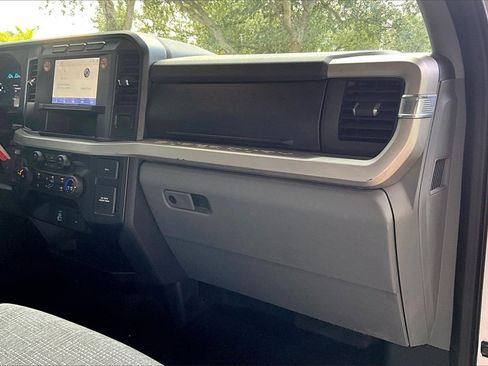 Used 2024 Ford F250 XLT image 23