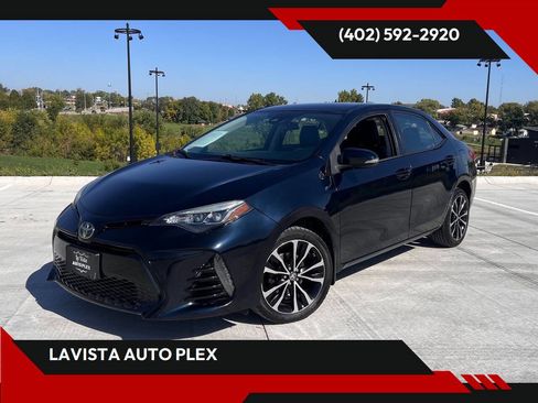 Used 2017 Toyota Corolla SE image 1