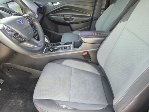 Used 2019 Ford Escape SE FWD image 11