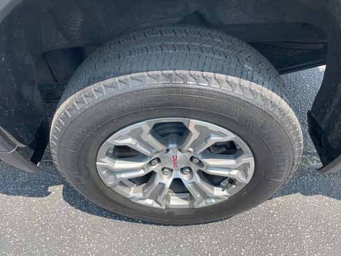 Used 2020 GMC Sierra 1500 SLT image 6