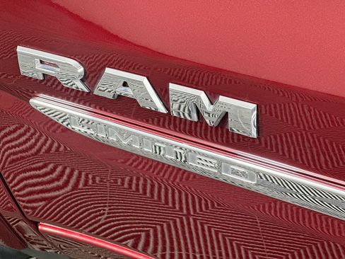 Used 2022 RAM 1500 Limited AWD/4WD image 28