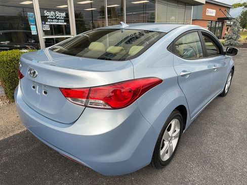 Used 2012 Hyundai Elantra GLS w/ Preferred Pkg 3 FWD image 4