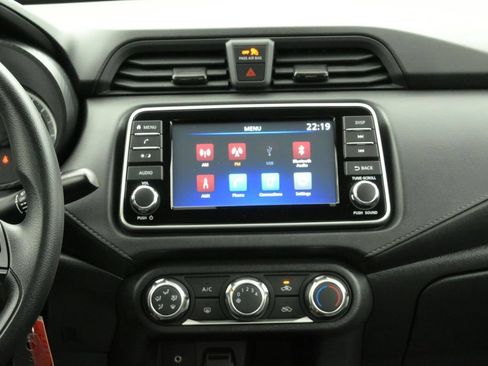 Used 2024 Nissan Versa S w/ Trunk Package FWD image 22